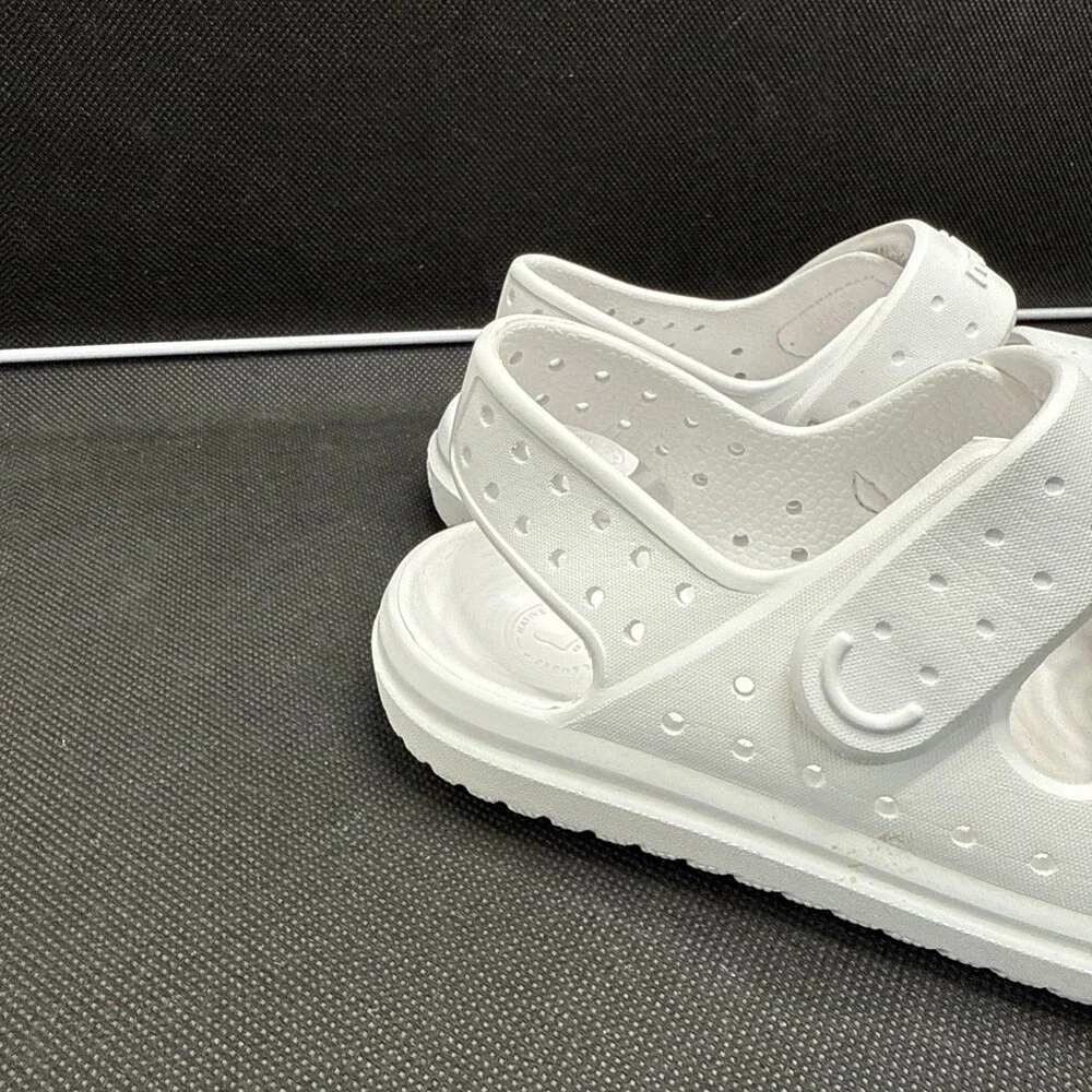 Native Shoes Chase Sandals Kids US 10 White Sugarlite Adjustable Strap UZB42 - Picture 5 of 15